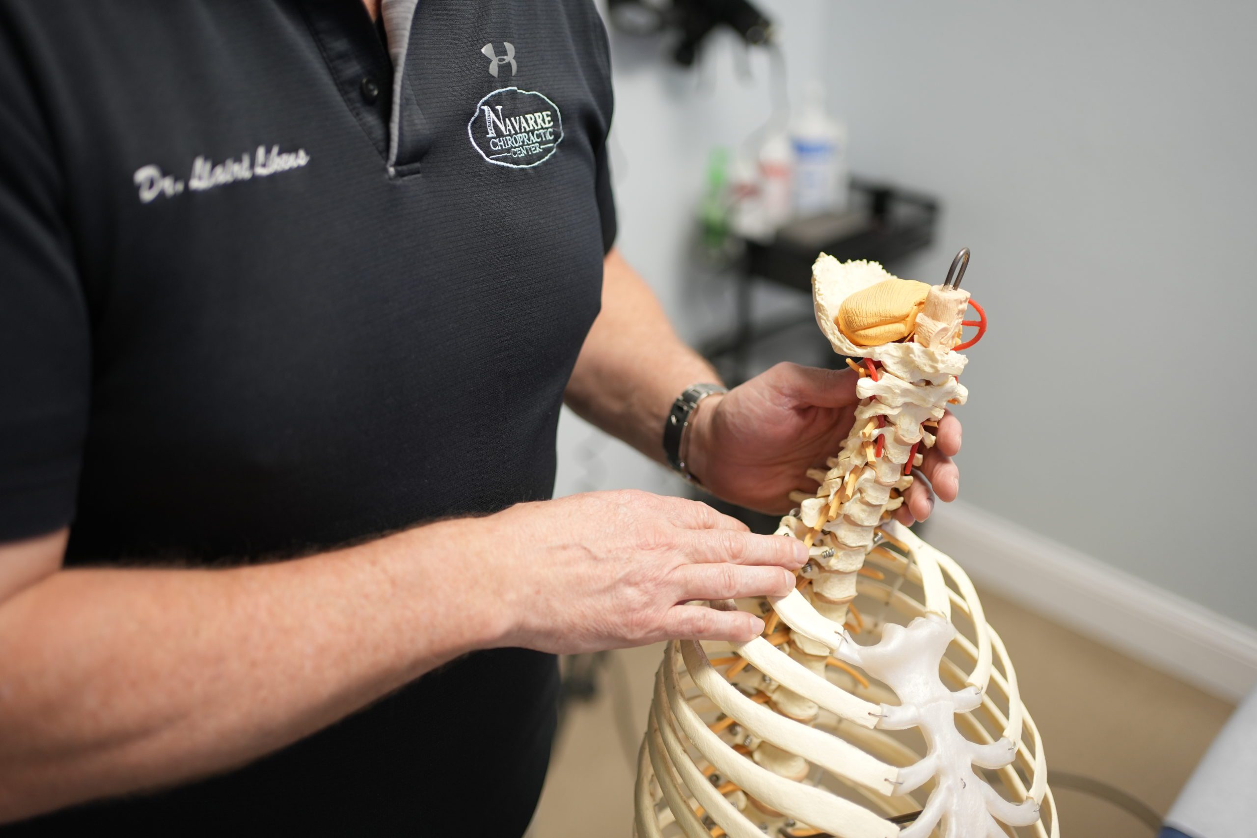 Dr Likens with a skeletal model
